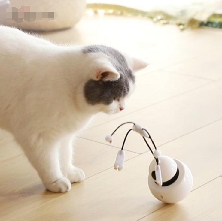 Juguete láser para gatos con forma de robot tres en uno