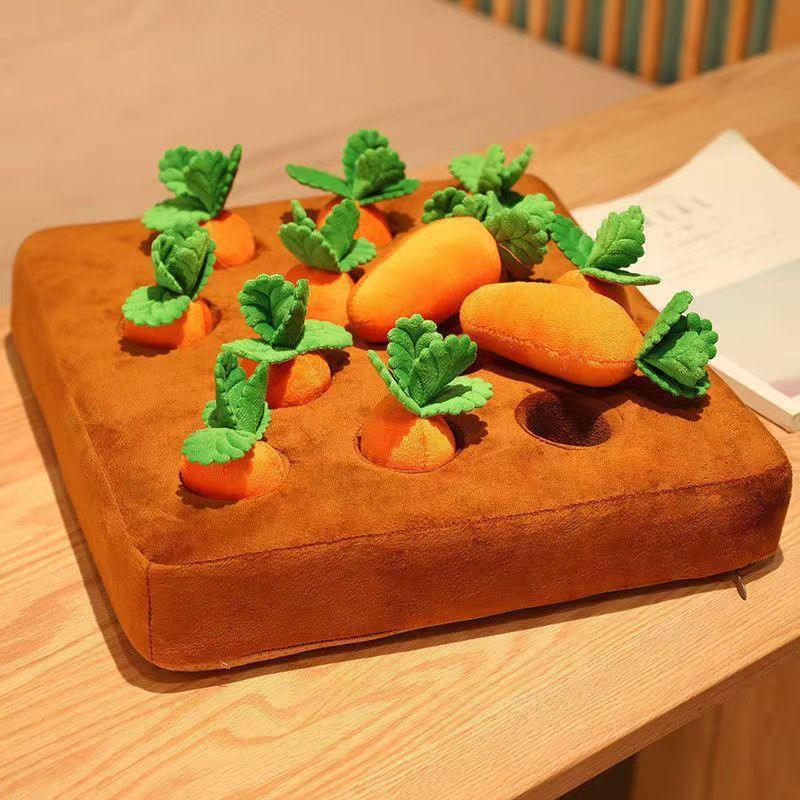 Plush Carrot Pet Snuffle Mat